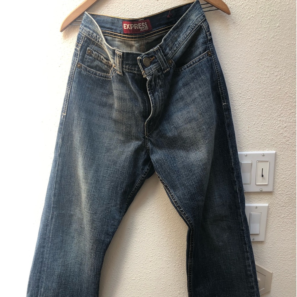 Express Jeans Blake loose fit boot cut Denim Blue Jeans. 29x30